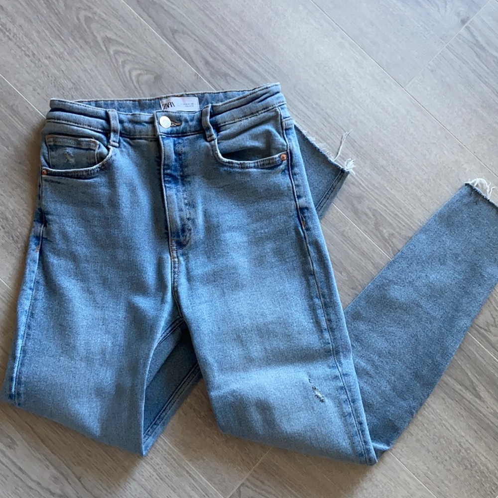 Zara Stretch Jeans